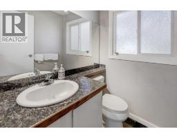 738 Queenston Terrace Se, Calgary, AB T2J6H6 Photo 17