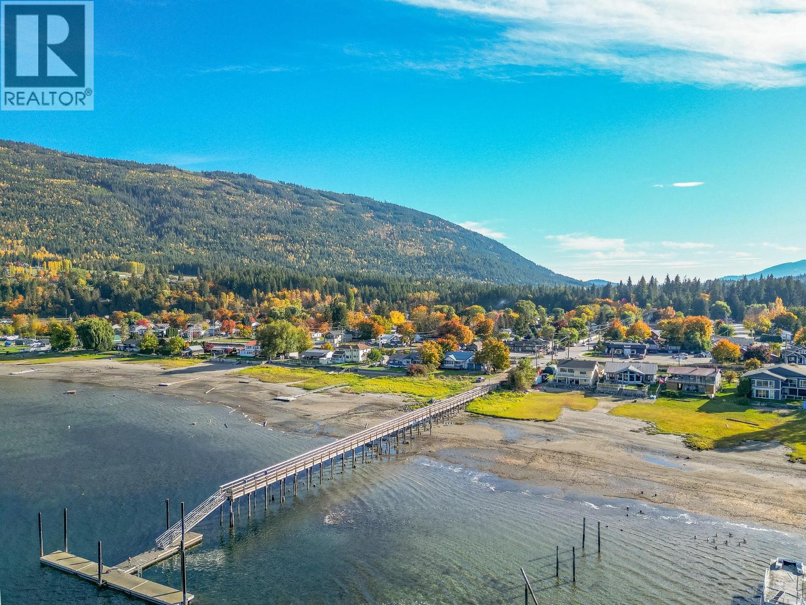 4760 Canoe Beach Drive Drive NE - 10