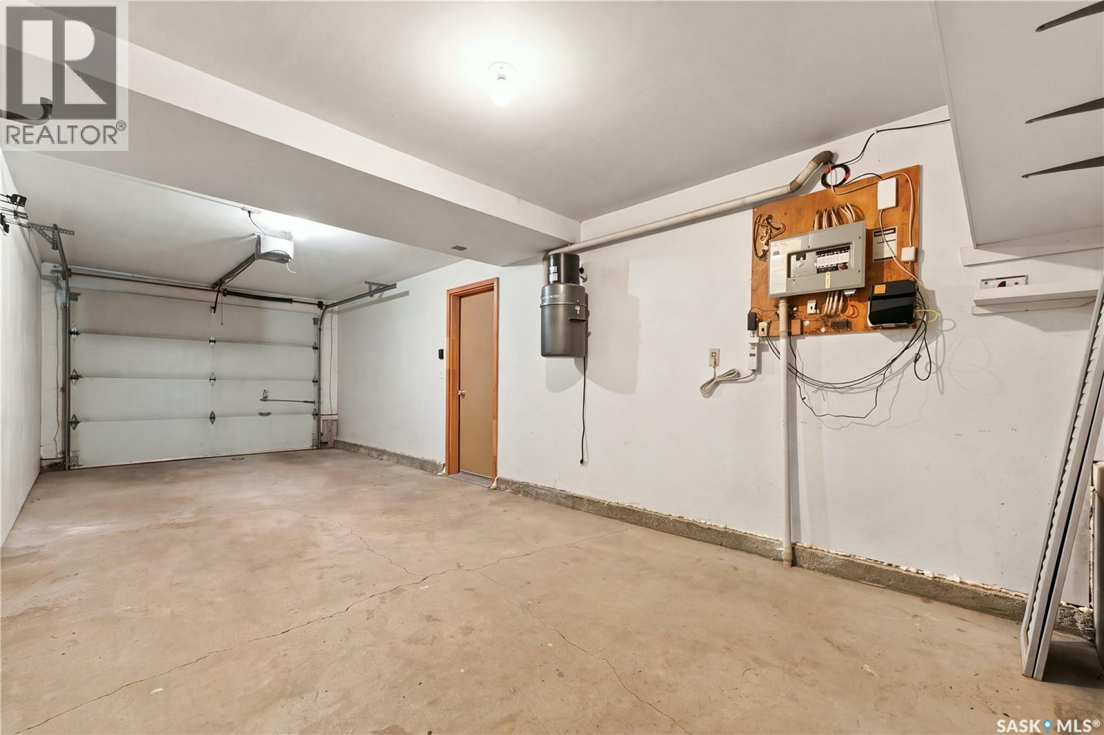 305 610 Perehudoff CRESCENT, Saskatoon — photo 31