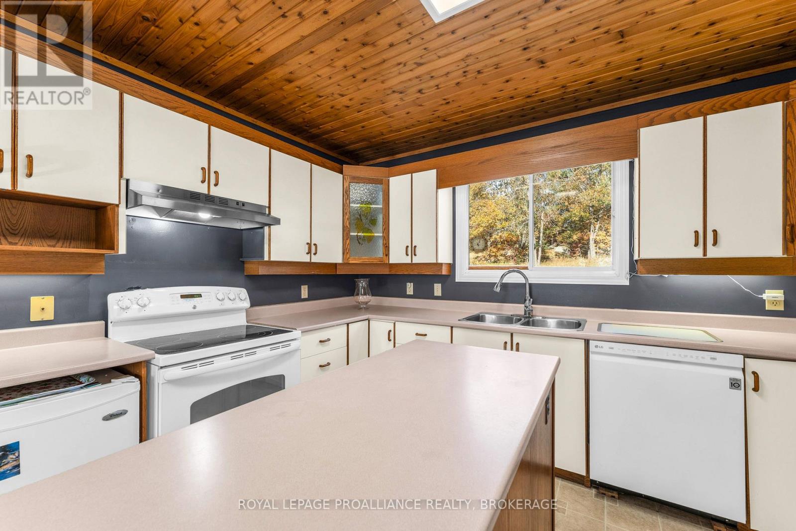 2089 CROW LAKE ROAD, Frontenac (Frontenac Centre) — photo 7