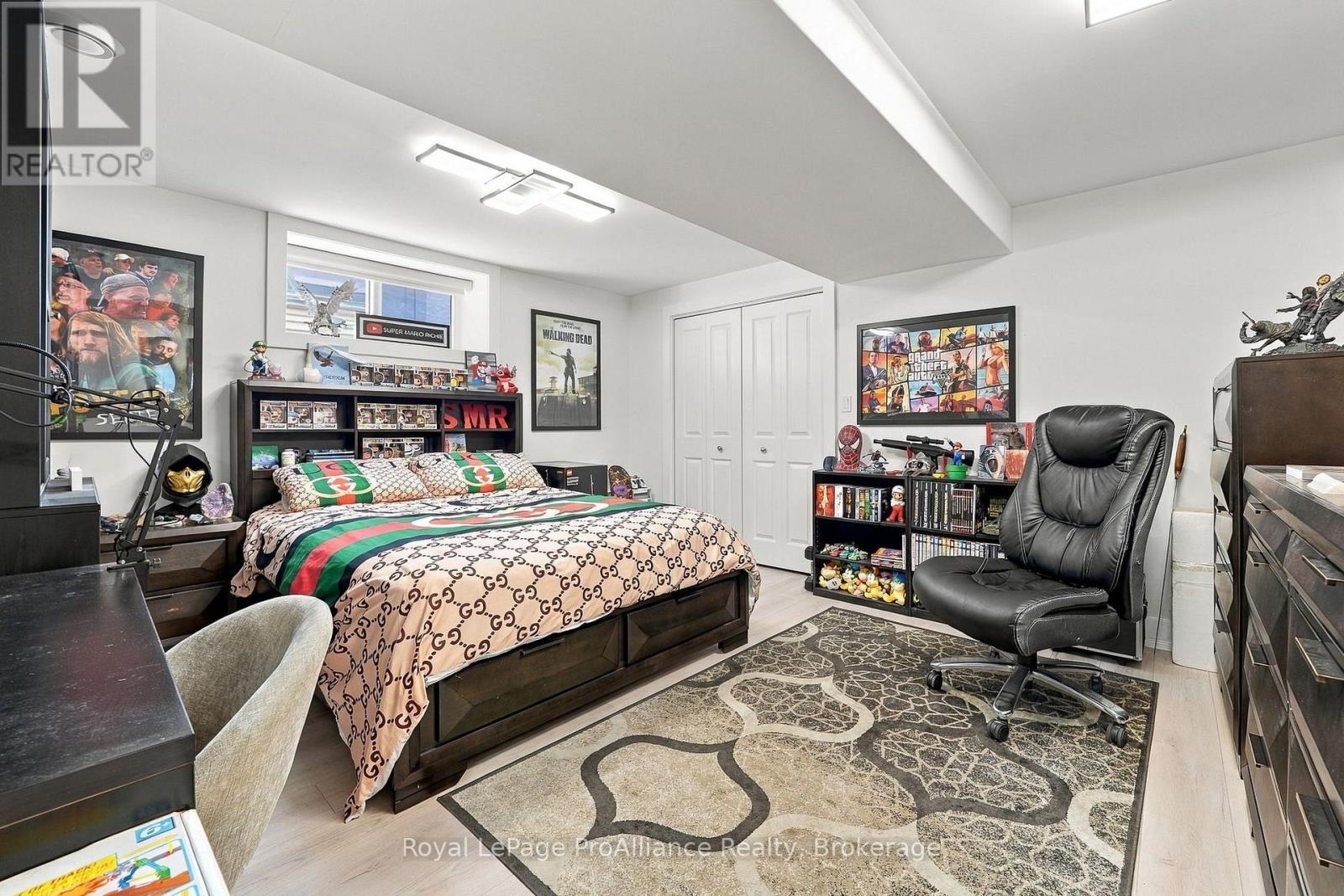 46 Birchmount Street, Quinte West, ON photo 35
