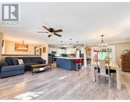 Kitchen - 209 Crystal Lake Road, Trent Lakes, ON K0M2A0 Photo 10