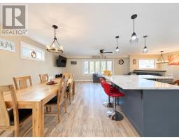 Sunroom - 209 Crystal Lake Road, Trent Lakes, ON K0M2A0 Photo 13