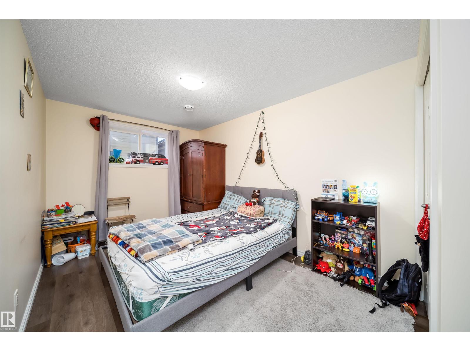 1126 36A AV NW, Edmonton — photo 33