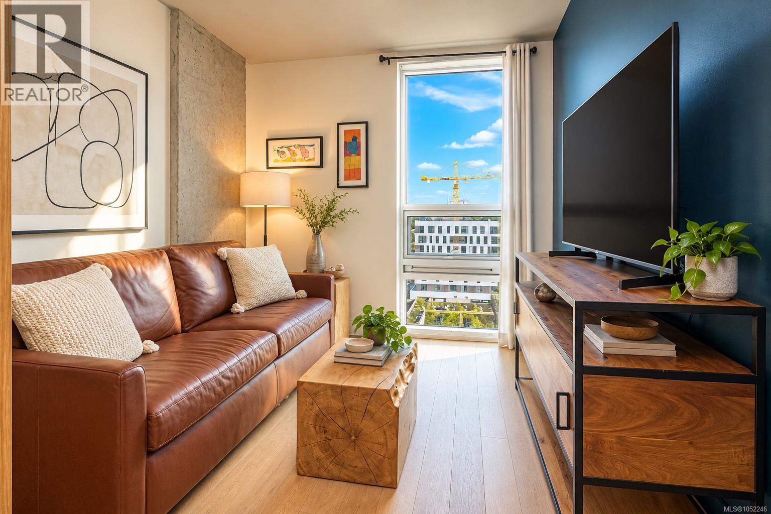 #1413 989 Johnson St - 15