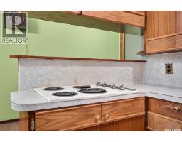 842 Grandview Street W, Moose Jaw, SK S6H5L8 Photo 14