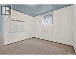 842 Grandview Street W, Moose Jaw, SK S6H5L8 Photo 54