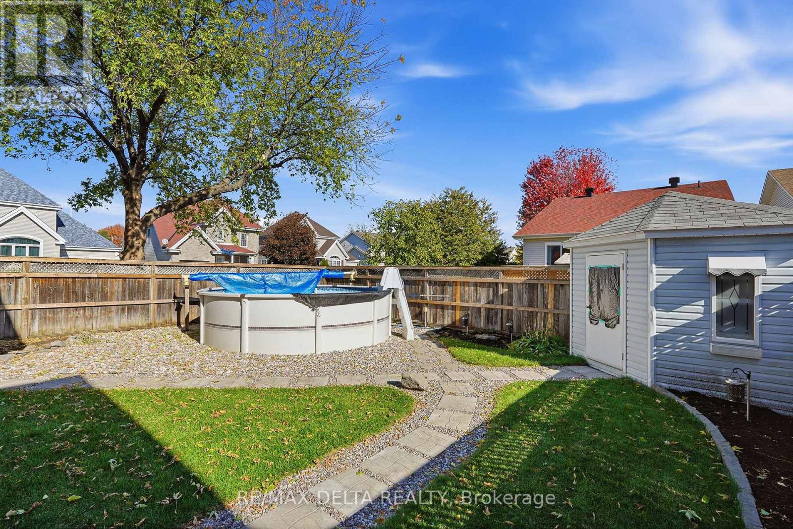 202 SANDRA CRESCENT - 31