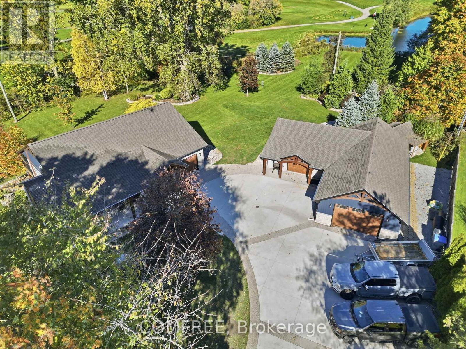 15104 ELGINFIELD ROAD, Lucan Biddulph — photo 4