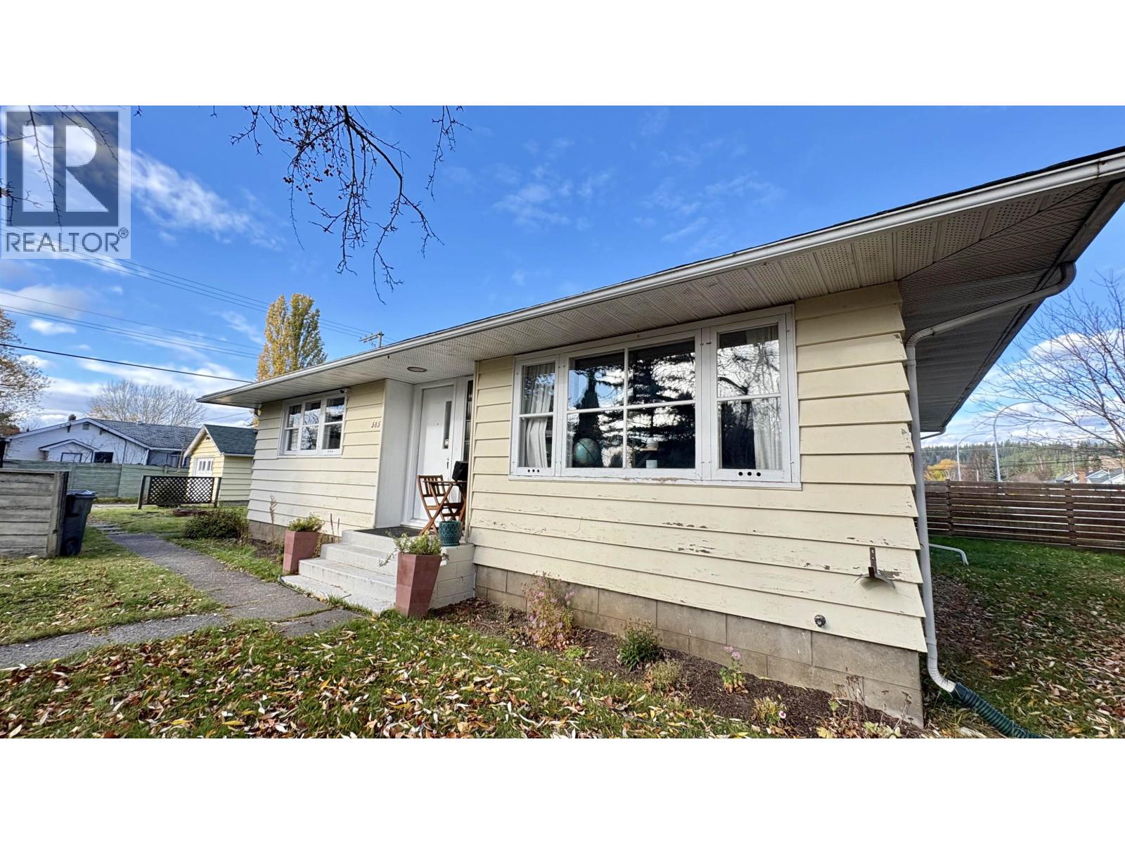 585 ALWARD STREET - 31
