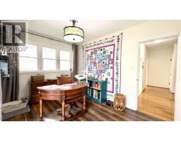 Photo 15 of 31, 585 ALWARD STREET · Prince George, BC