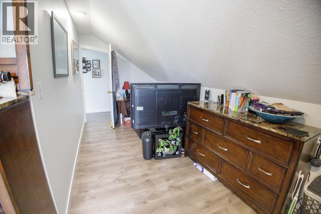 6318 MOOSE POINT DRIVE - 22