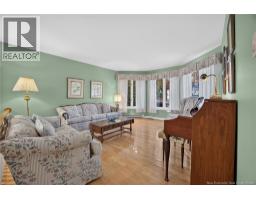 120 Wetmore Road, photo 2