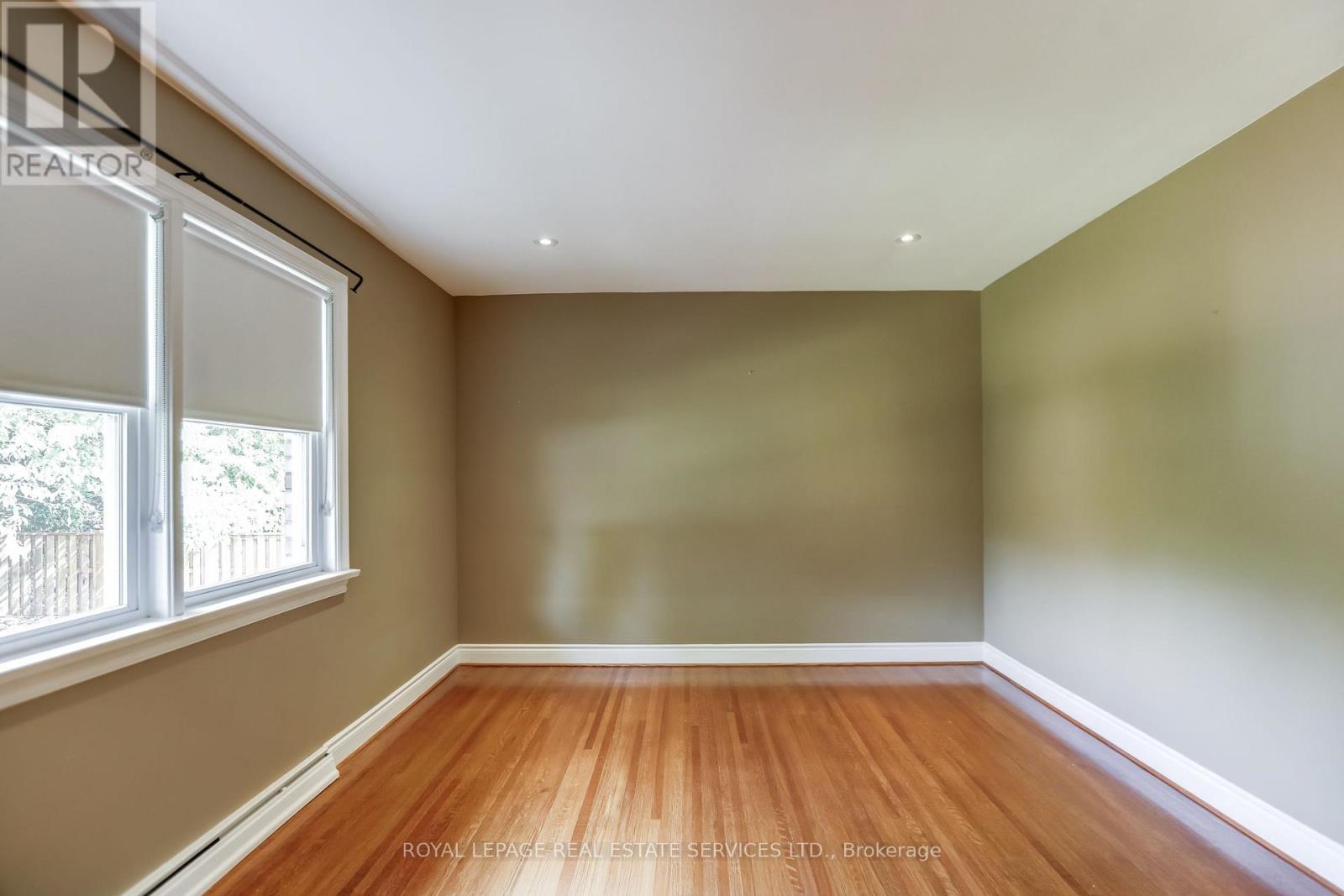 75 RAVENSBOURNE CRESCENT - 21