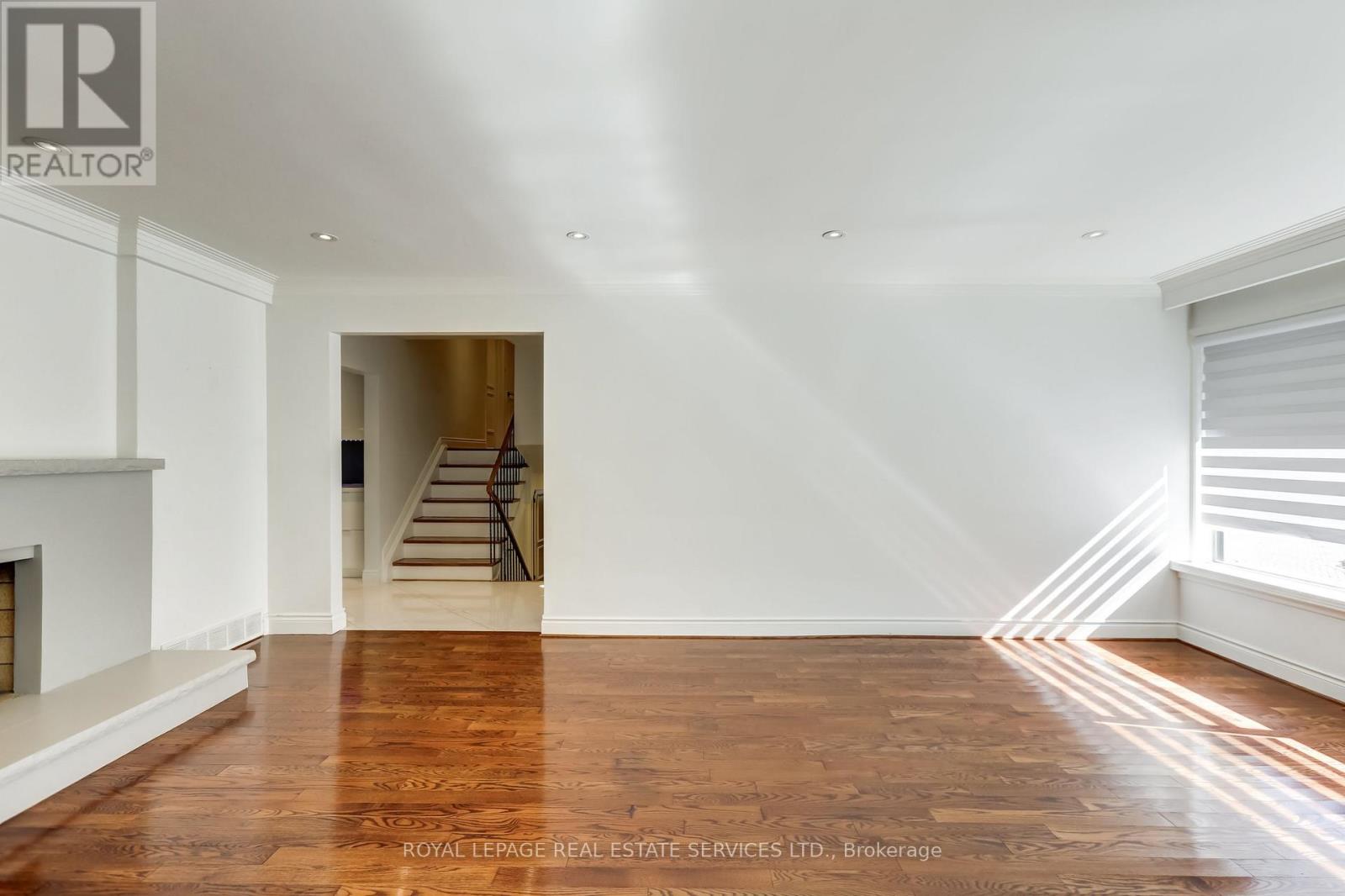 75 RAVENSBOURNE CRESCENT - 9