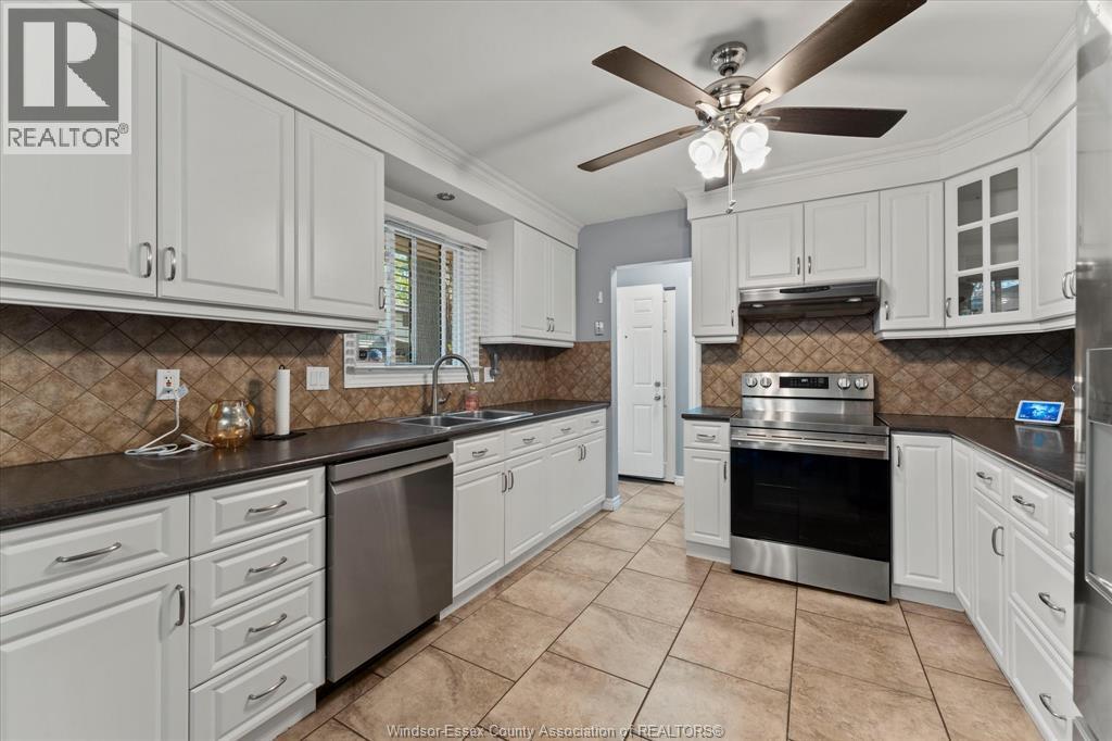 5874 DALTON AVENUE, LaSalle — photo 11