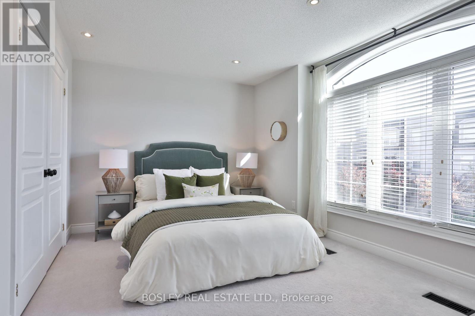 12 A Preakness Drive, Toronto, ON photo 25