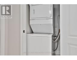 12 A Preakness Drive, Toronto, ON M3B3S1 Photo 28
