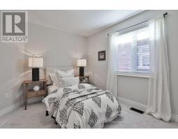 12 A Preakness Drive, Toronto, ON M3B3S1 Photo 29
