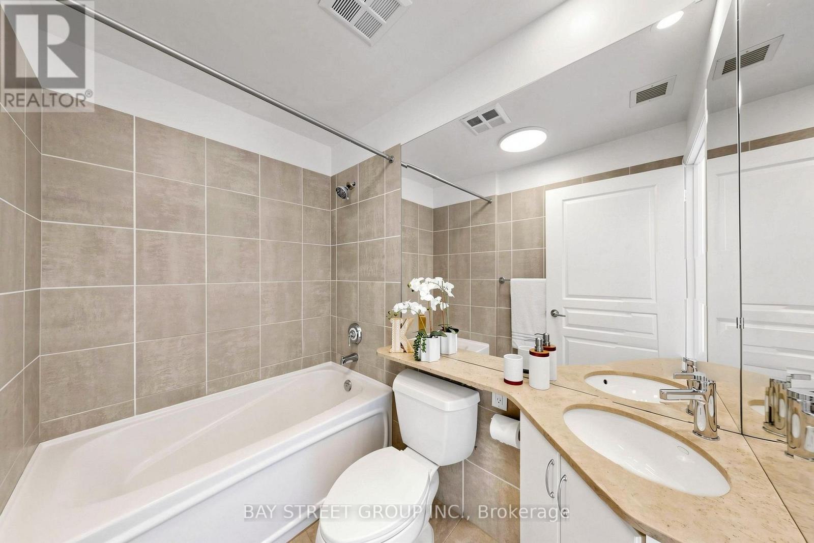 1708- 1121 Bay Street, Toronto, ON photo 26