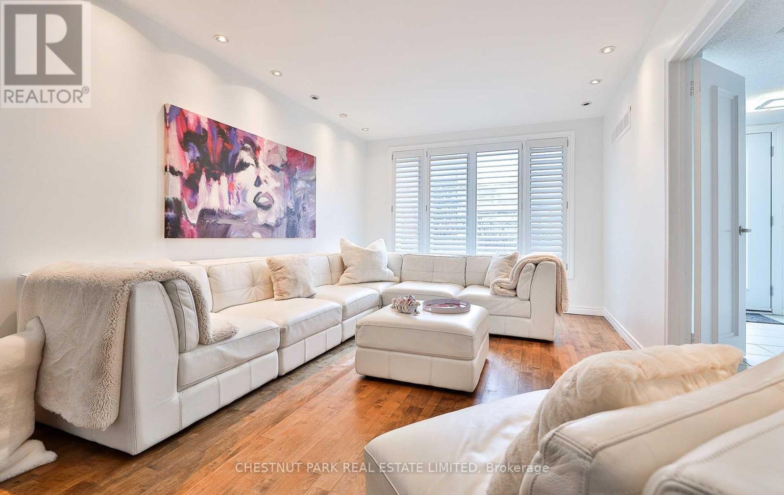 108 BELMONT STREET, Toronto (Annex) — photo 6