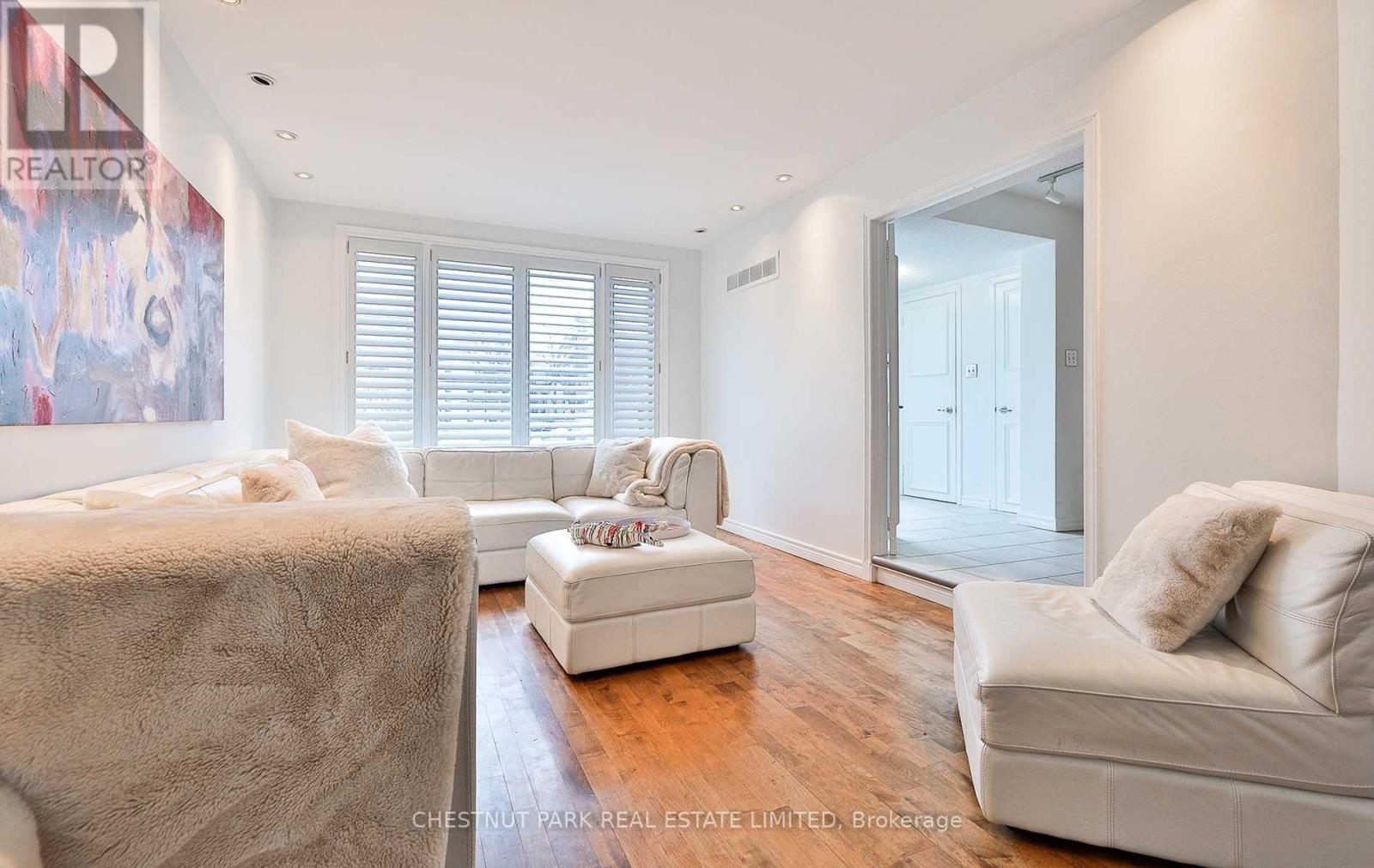 108 BELMONT STREET, Toronto (Annex) — photo 7