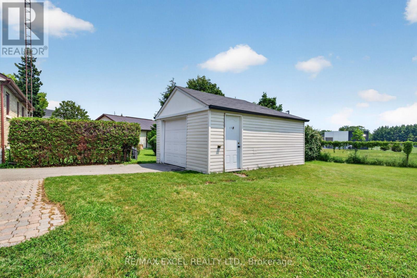 23 Kawartha Avenue, Oshawa, ON photo 31