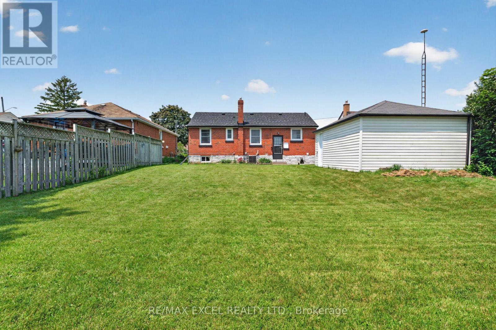 23 Kawartha Avenue, Oshawa, ON photo 33