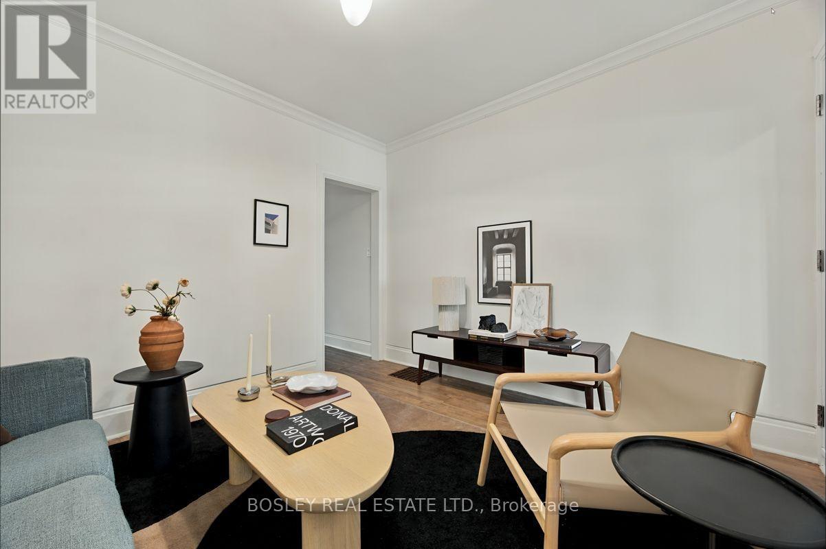 158 BASTEDO AVENUE, Toronto (Woodbine Corridor) — photo 6