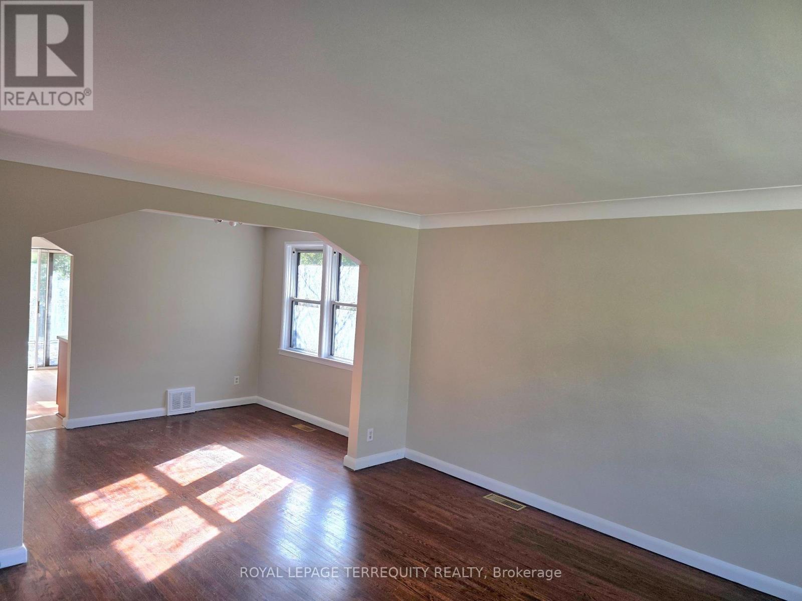107 CLIFFCREST DRIVE, Toronto (Cliffcrest) — photo 10