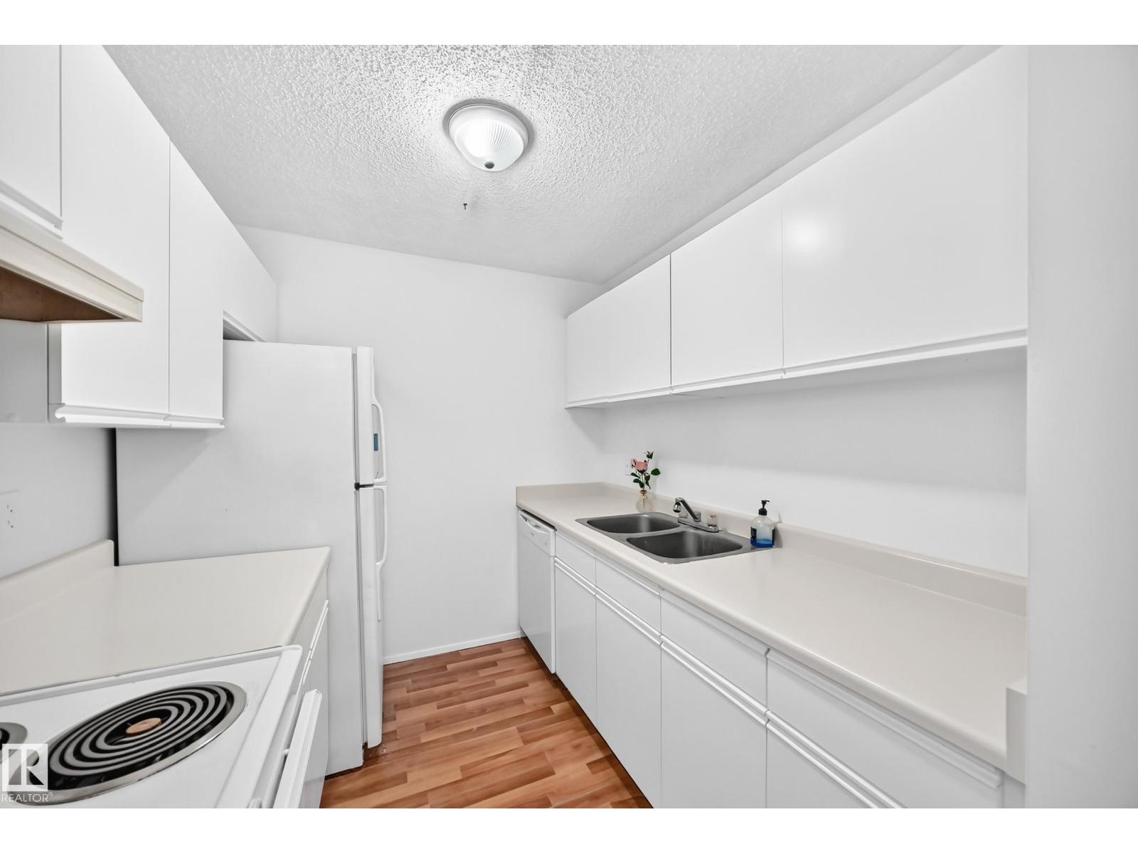 #212 11218 80 Street NW, photo 10