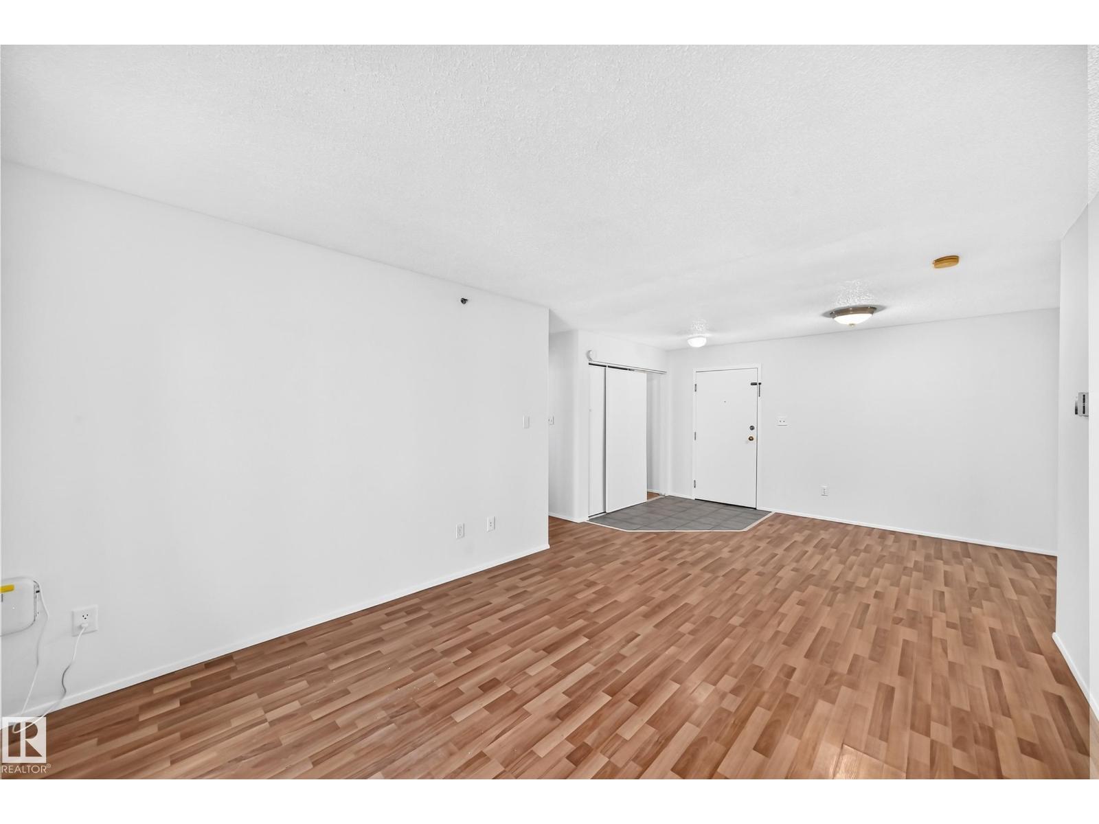 #212 11218 80 Street NW, photo 7