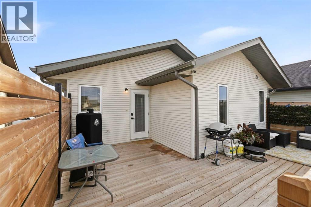 Listing photo – 96 Hinshaw Drive, Sylvan Lake