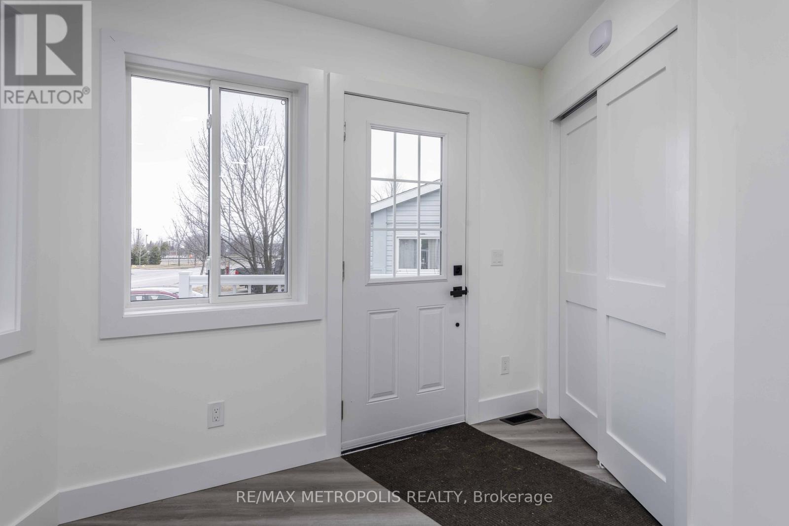 759 INNISFIL BEACH ROAD, Innisfil (Alcona) — photo 8