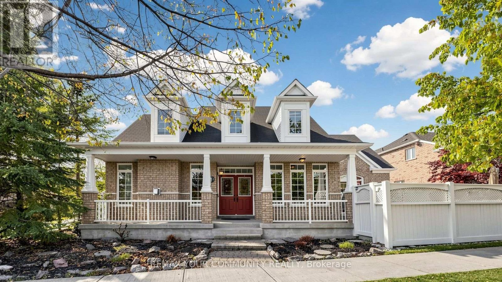 45 MANORWOOD DRIVE, Markham (Berczy)
