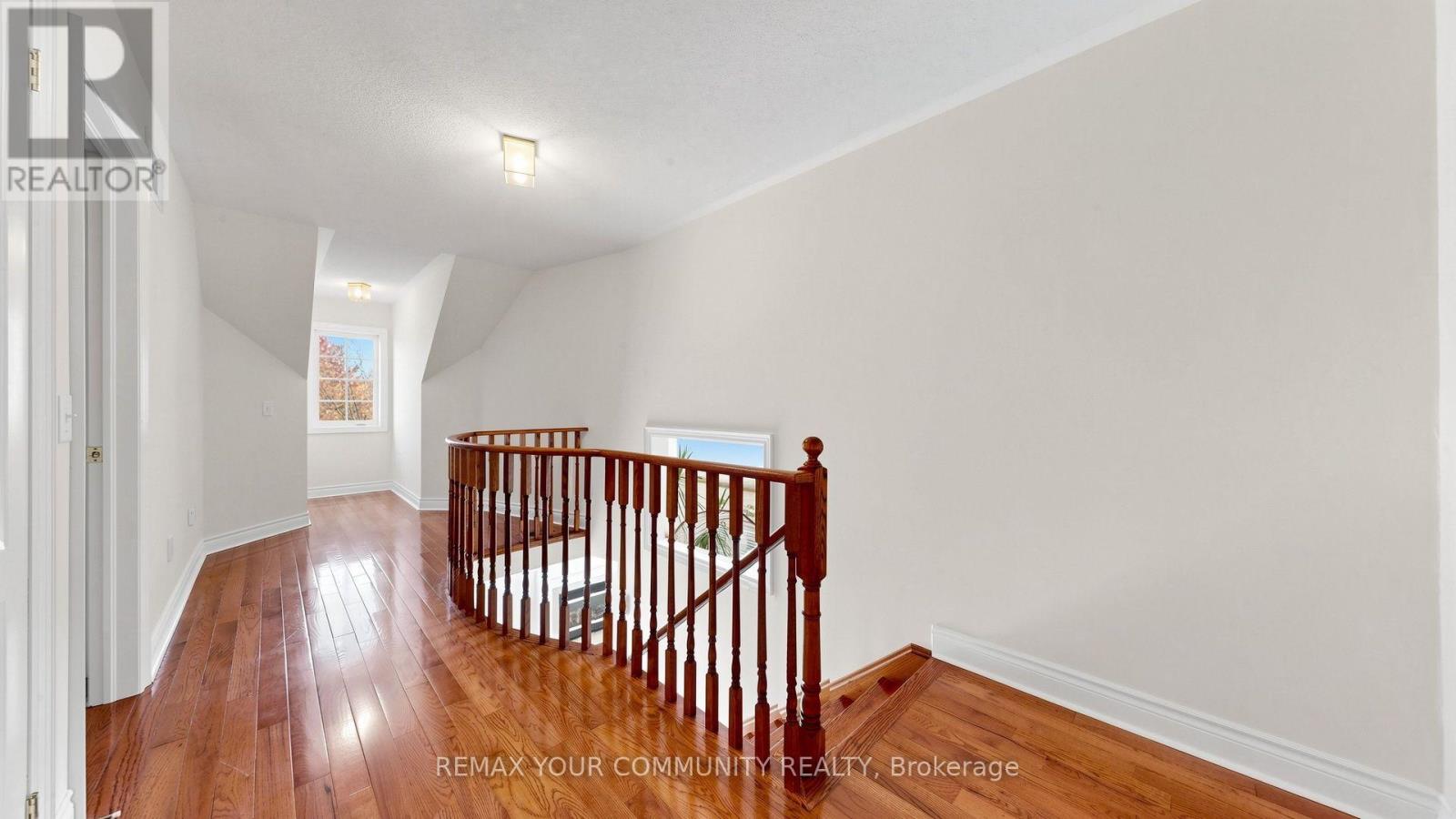 45 Manorwood Drive, Markham, ON photo 24