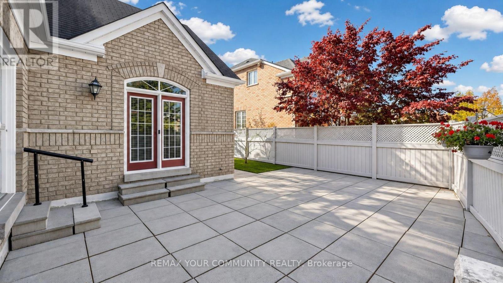 45 Manorwood Drive, Markham, ON photo 39