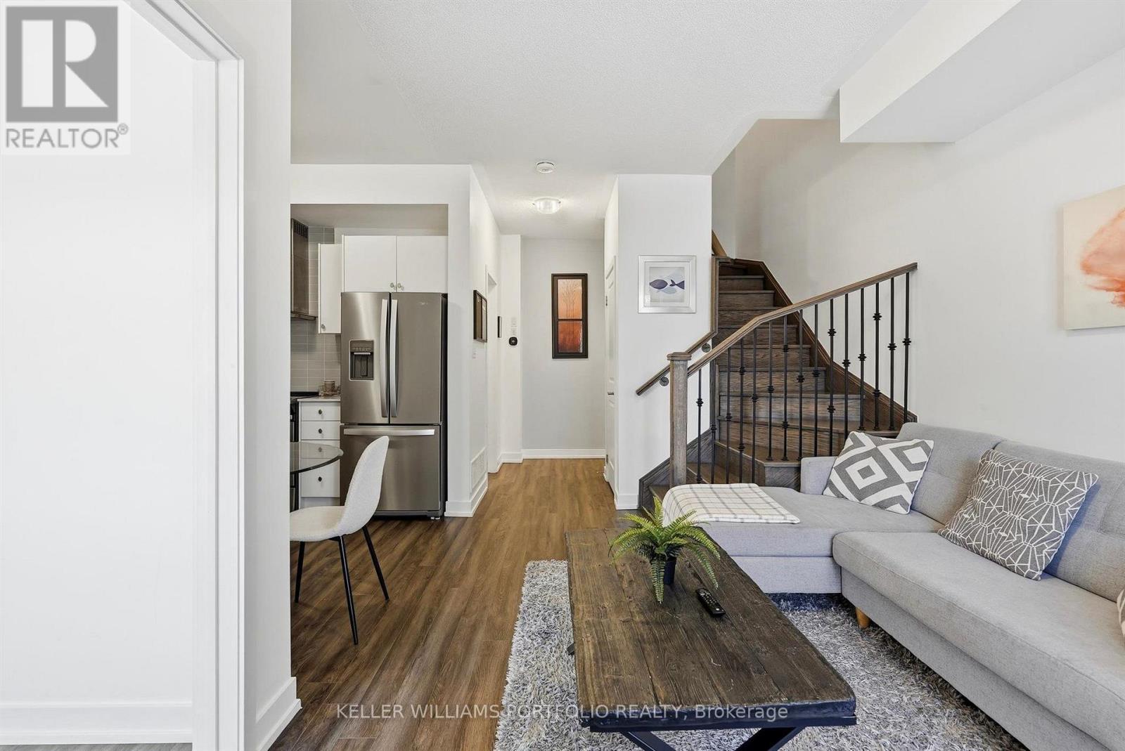 17 HEARNE STREET, Vaughan (Vaughan Grove) — photo 12