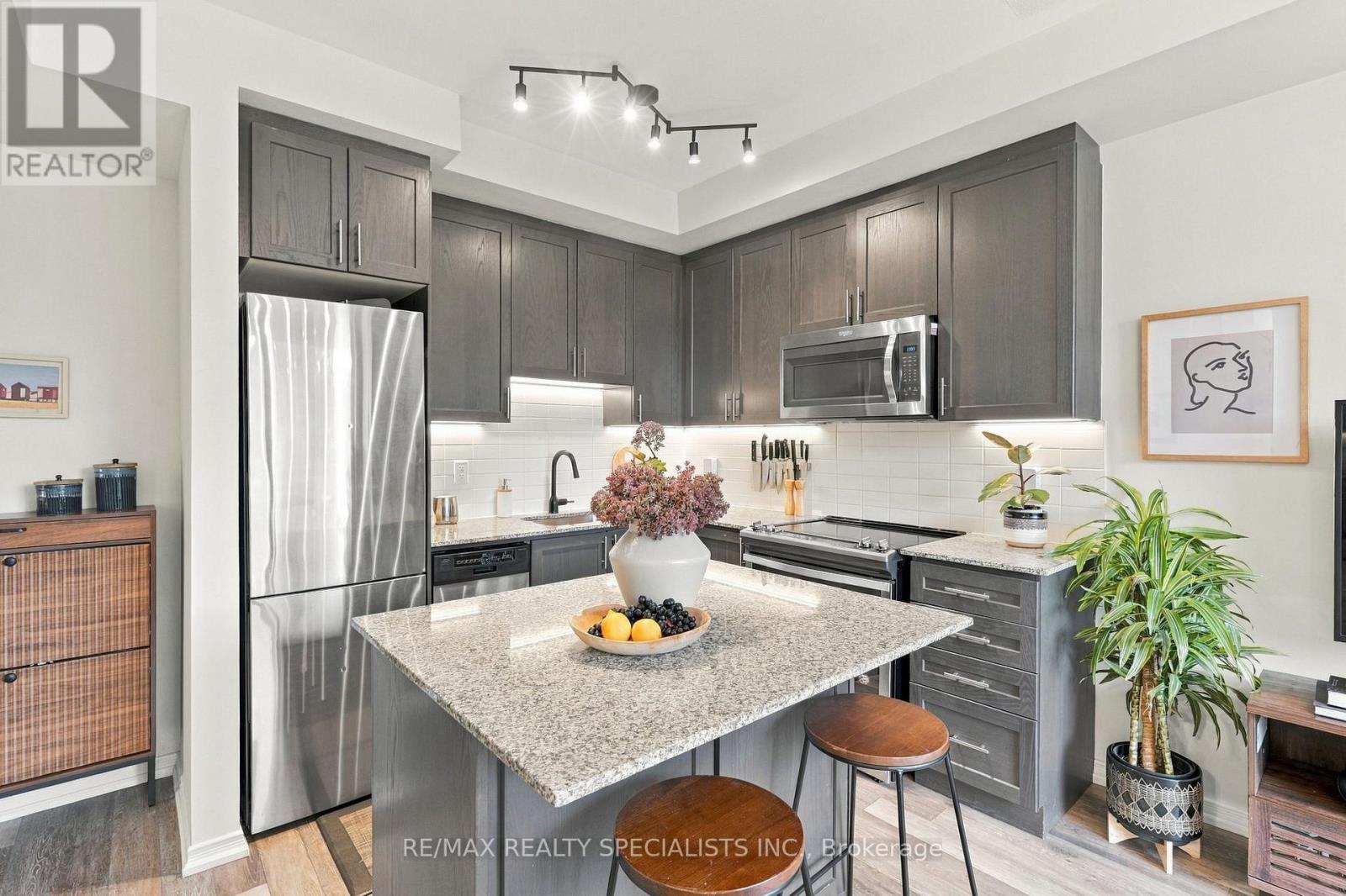 5 - 24 FIELDWAY ROAD, Toronto (Islington-City Centre West) — photo 11