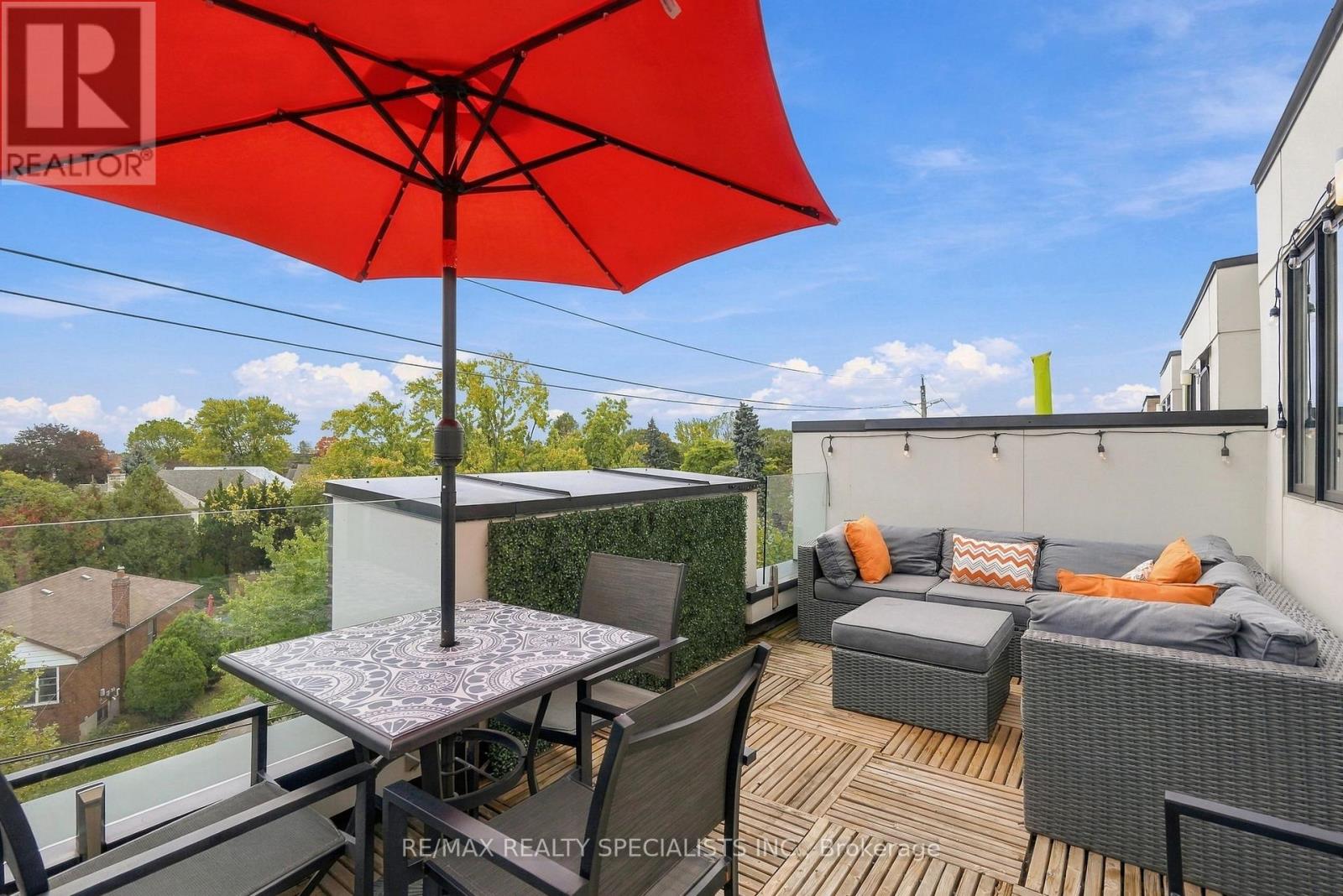 5- 24 Fieldway Road, Toronto, ON photo 43