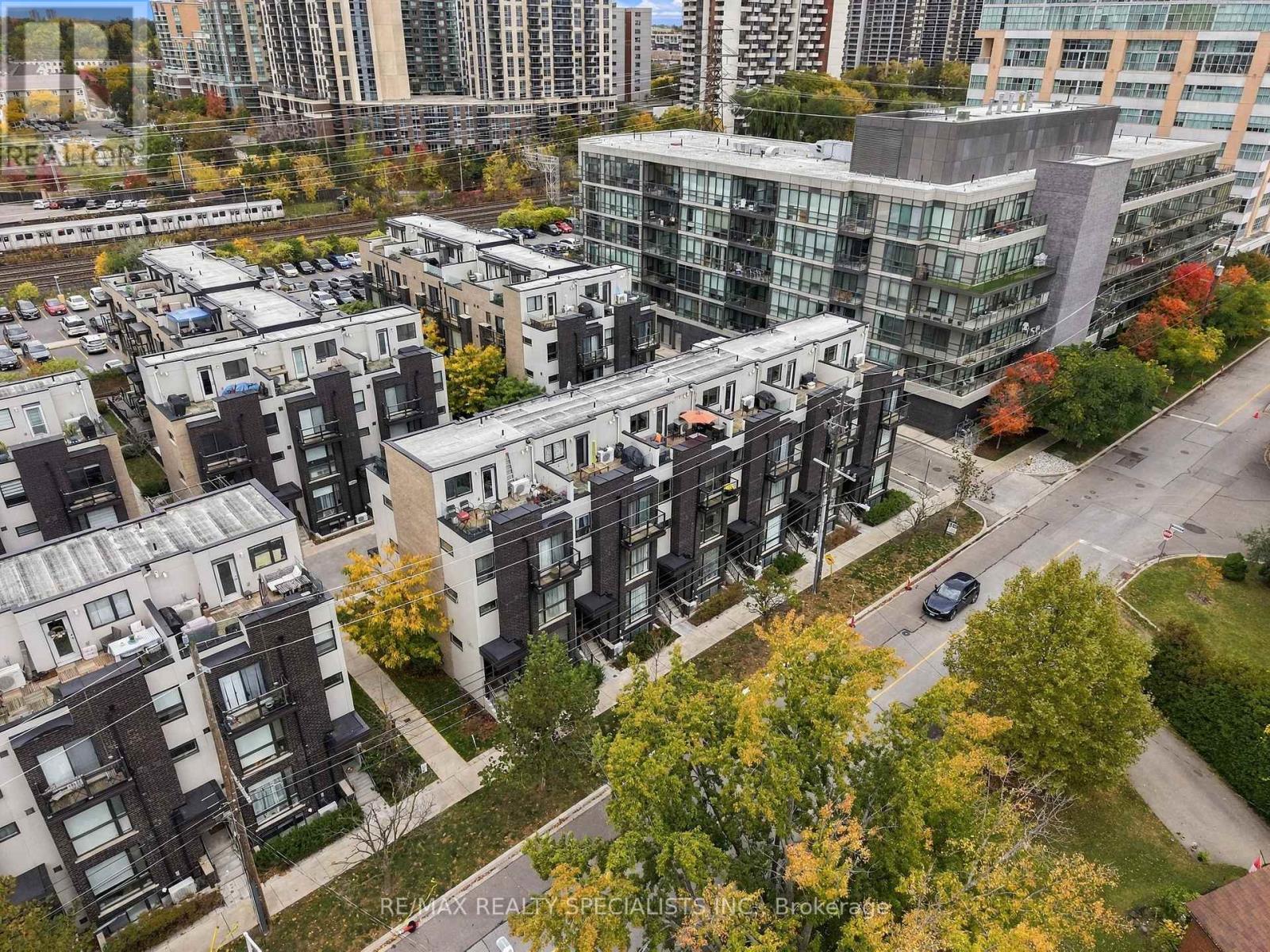 5- 24 Fieldway Road, Toronto, ON photo 48