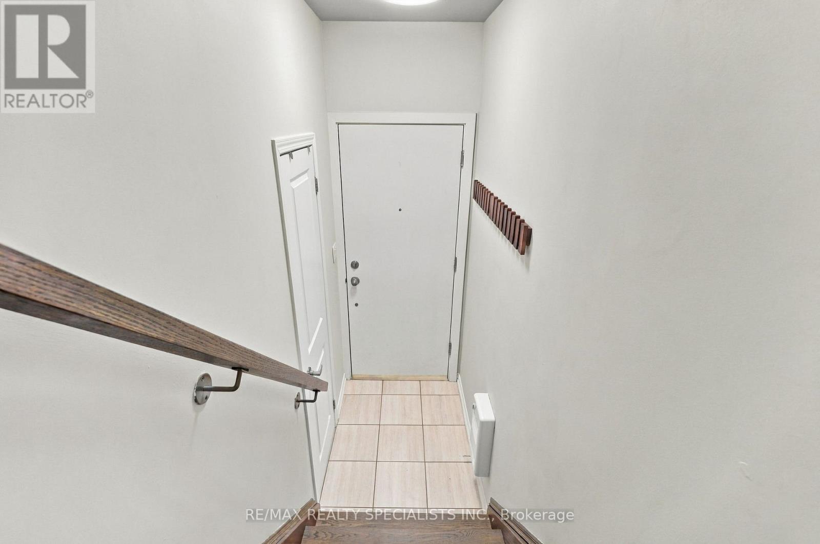 5 - 24 FIELDWAY ROAD, Toronto (Islington-City Centre West) — photo 5