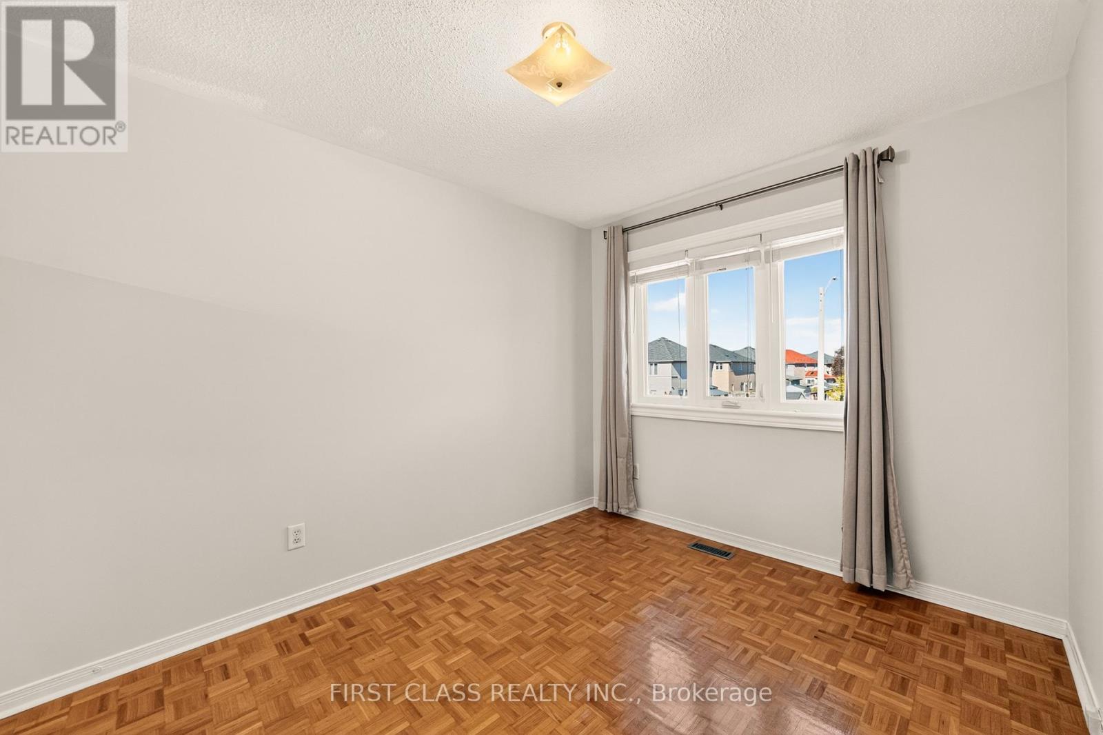 38 Pacific Wind Crescent, Brampton, ON photo 26