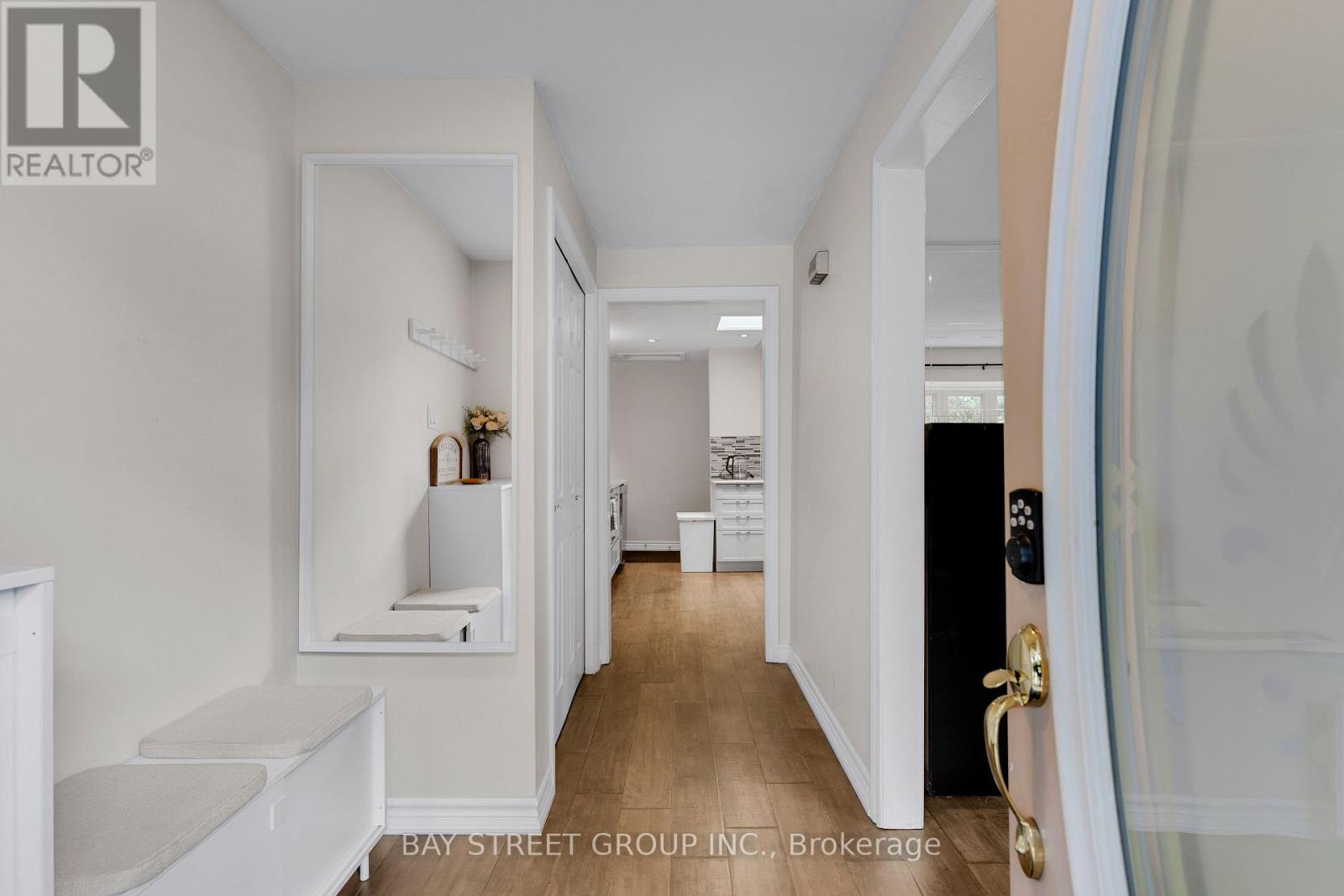2283 DEVON ROAD, Oakville (FD Ford) — photo 10