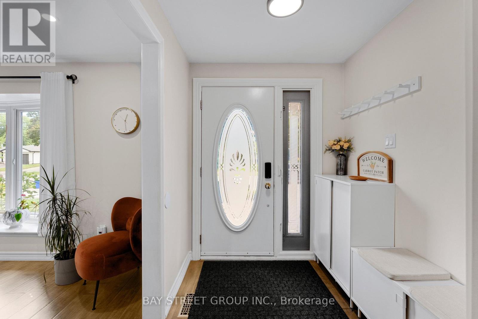 2283 DEVON ROAD, Oakville (FD Ford) — photo 11
