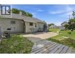 916 Iroquois Street W, Moose Jaw, SK S6H5B6 Photo 24