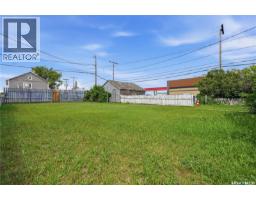 916 Iroquois Street W, Moose Jaw, SK S6H5B6 Photo 27