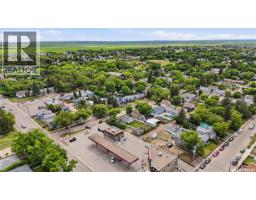 916 Iroquois Street W, Moose Jaw, SK S6H5B6 Photo 32