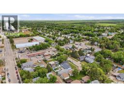 916 Iroquois Street W, Moose Jaw, SK S6H5B6 Photo 35