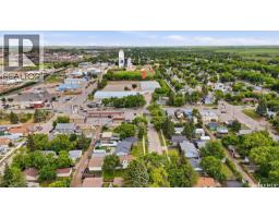 916 Iroquois Street W, Moose Jaw, SK S6H5B6 Photo 37
